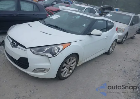 2012 Hyundai Veloster Base W/Red/Black z USA, uszkodzony, nr VIN KMHTC6AD1CU055283